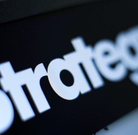 After Buying More Bitcoin Than It Sold, Strategy Wins Dividend Approval as Holdings Hit 845,256 BTC